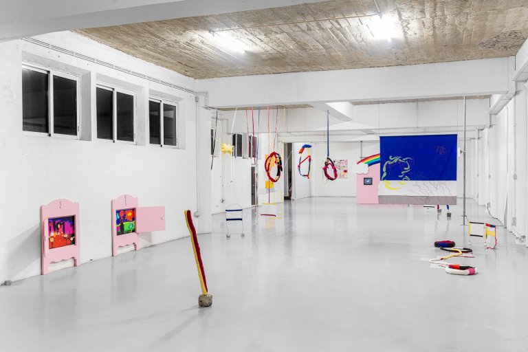 mono lisboa art gallery residency