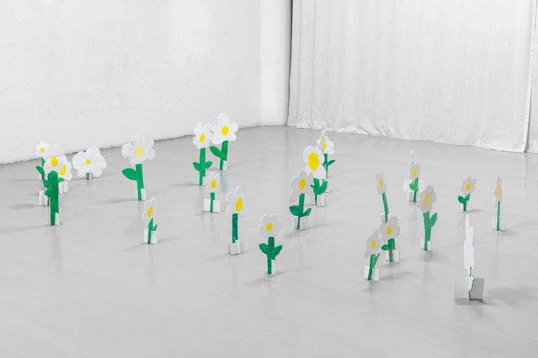 mono lisboa art gallery residency