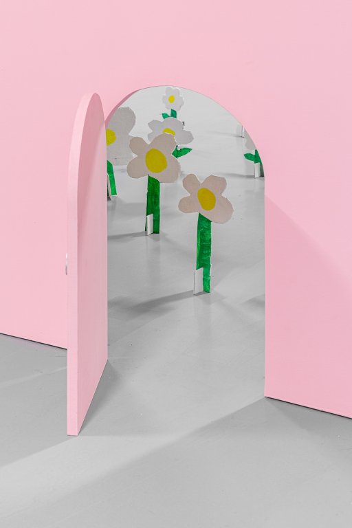 mono lisboa art gallery residency