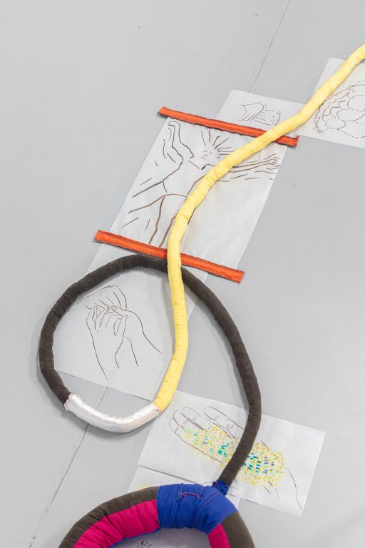 mono lisboa art gallery residency